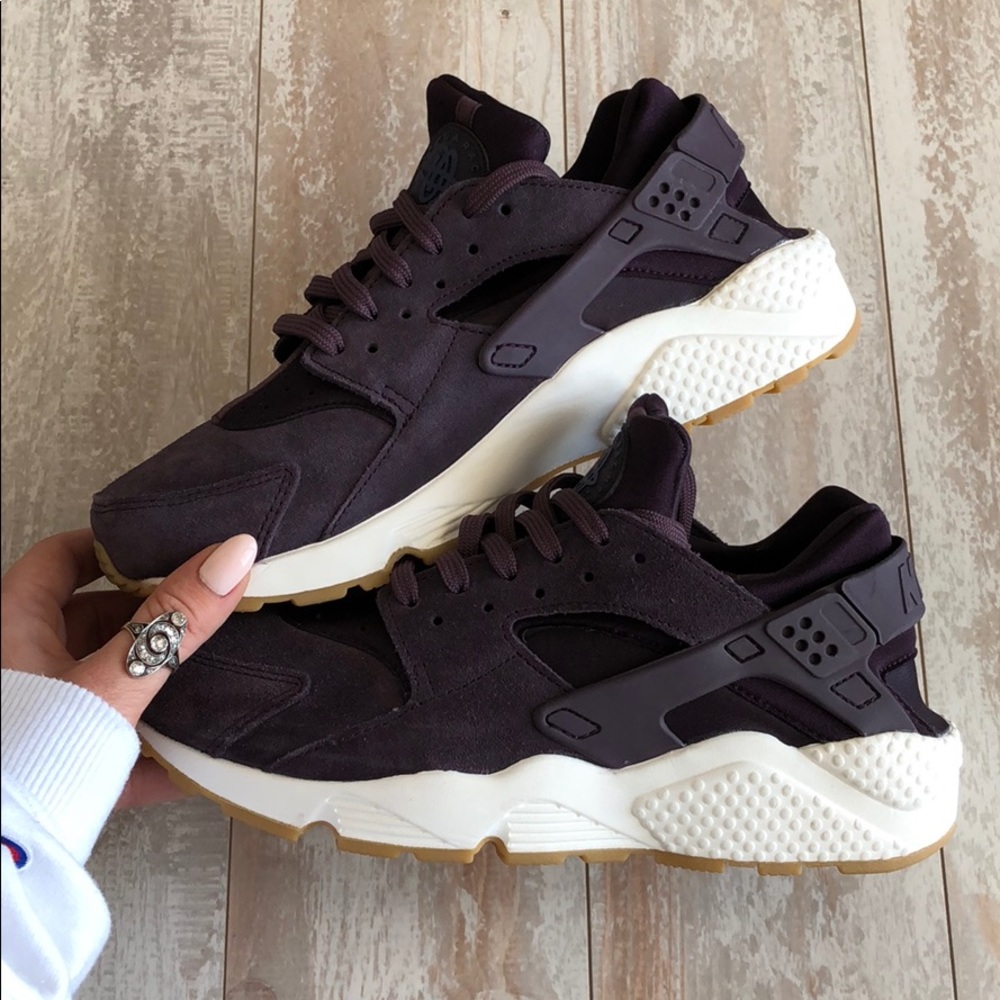 NWT Nike Air huarache run Suede port wine - Picture 4 of 8